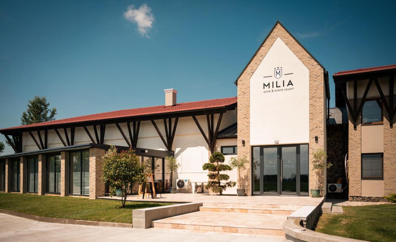 Milia Wine & Event Resort Dunajský Klátov エクステリア 写真